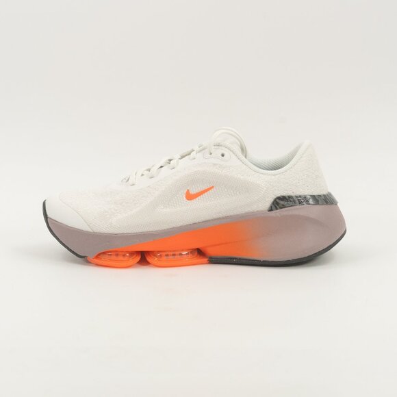 Nike Women's Versair 'Light Violet Ore Hyper Crimson' FQ7213-200 size 7 - Picture 4 of 7
